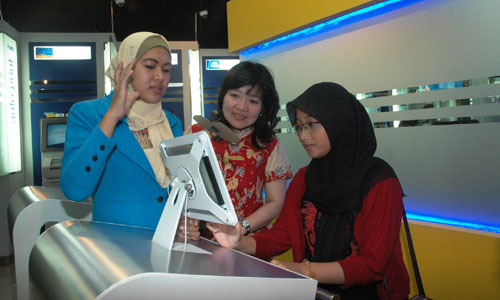 Penyelesaian Utang-Piutang Antarbank (Kliring) Penyelesaian Utang-Piutang Antarbank (Kliring)