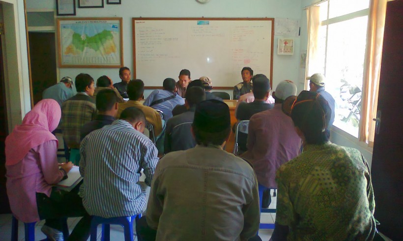 Pertemuan dan Sosialisasi Rencana Pendirian Credit Union Pertemuan dan Sosialisasi Rencana Pendirian Credit Union