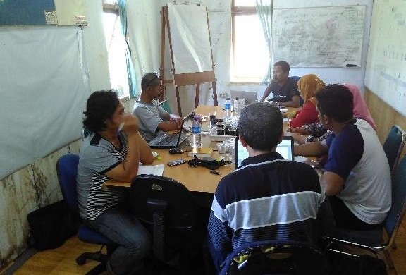 Tahap Awal Penguatan Unit Usaha UD Yayasan Rumpun Bambu Indonesia, 7-11 November 2015