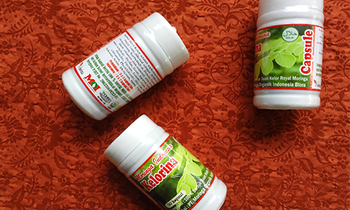 Suplemen Daun Kelor